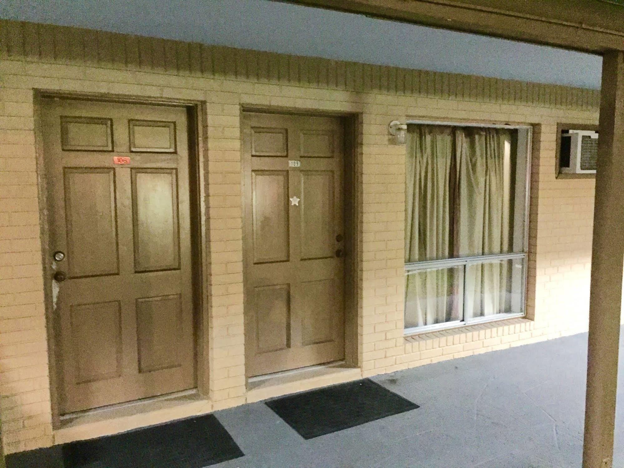 Beverly Hills Motel Extérieur photo